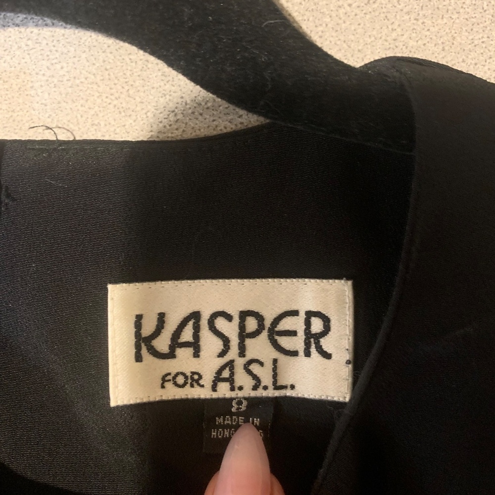 Kasper Black Blouse sz 8 - Picture 5 of 7